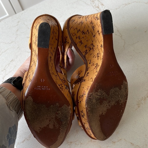 Bottega Veneta Floral Intrecciato Wedge Sandals - Picture 14 of 16